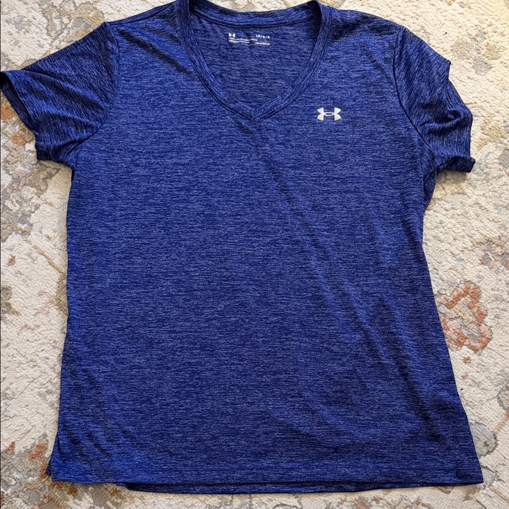 Under Armour Women's V-Neck Performance Tee